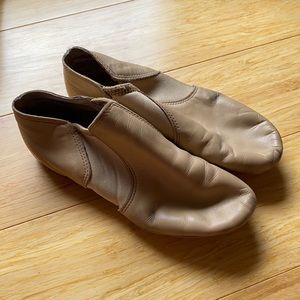 Revolution Dance shoes